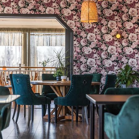 Hotell Kung Goesta By First Mora község Kültér fotó