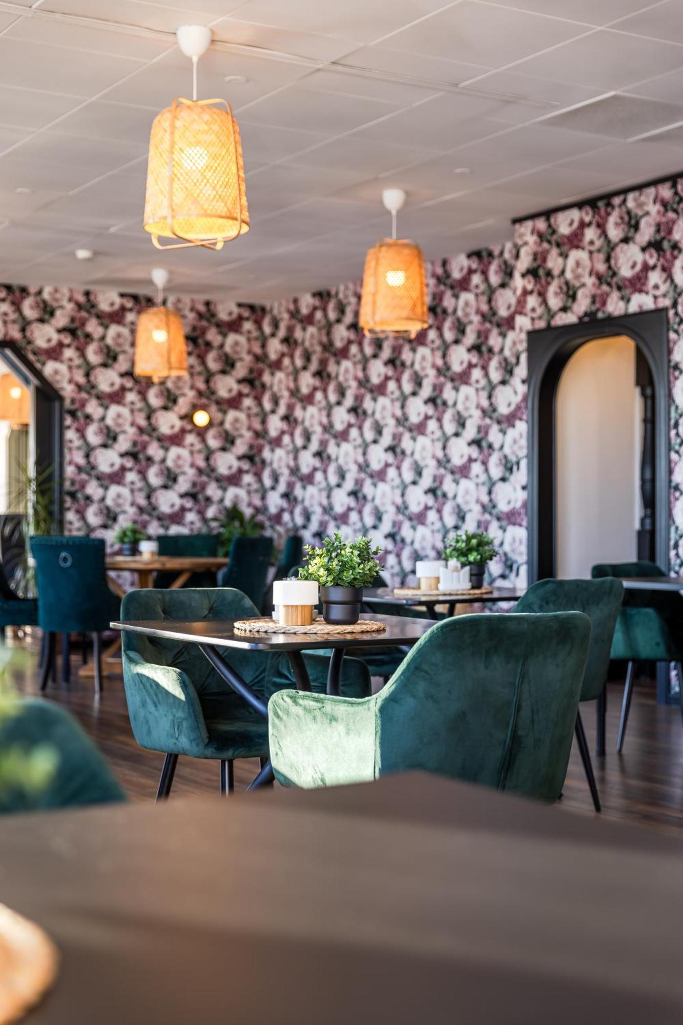 Hotell Kung Goesta By First Mora község Kültér fotó